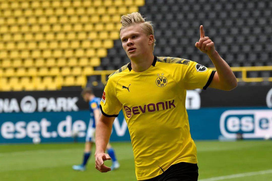 电竞选手受邀国际商业活动