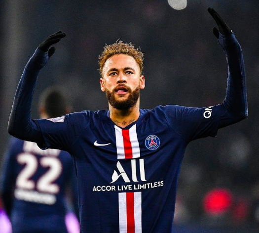 官宣：device正式加盟100 Thieves