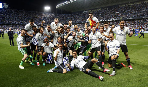 [德甲]第11轮：多特蒙德4-0弗赖堡 集锦